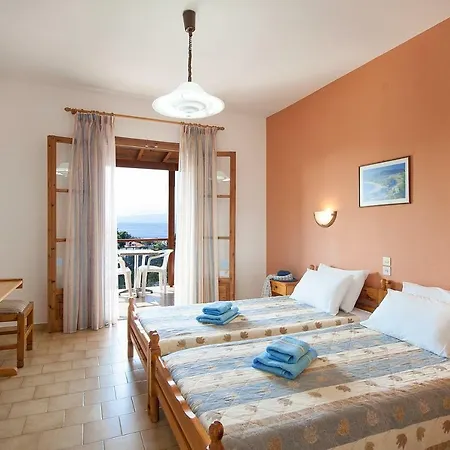 Aparthotel Demetris